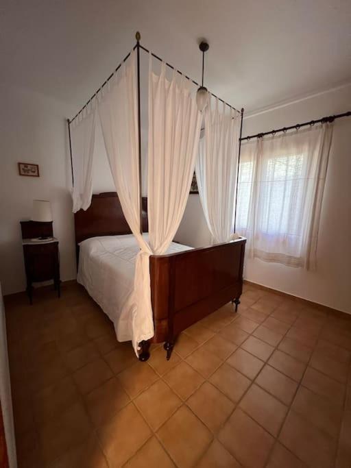 Chalet Con Piscina Sa Rapita 빌라 외부 사진